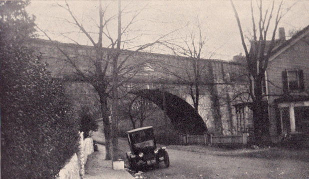 crotonhistory_double-arch-circa-1925-french-hist-westhcester_619.png