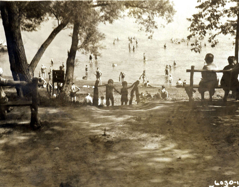 wchs_ppc_crugers_park_1924d.jpg