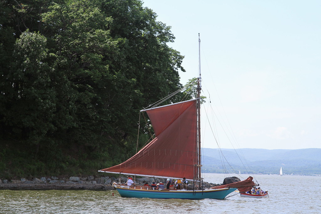 Sloop Woody Guthrie from Onboard the Clearwater