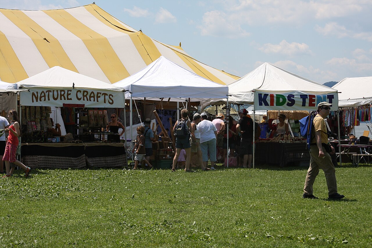 Craft Area (2615173980).jpg