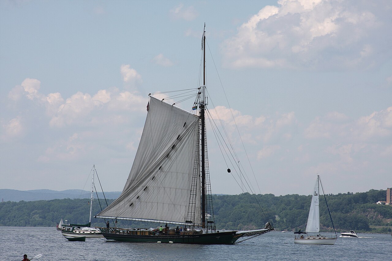 Clearwater (2615200364).jpg