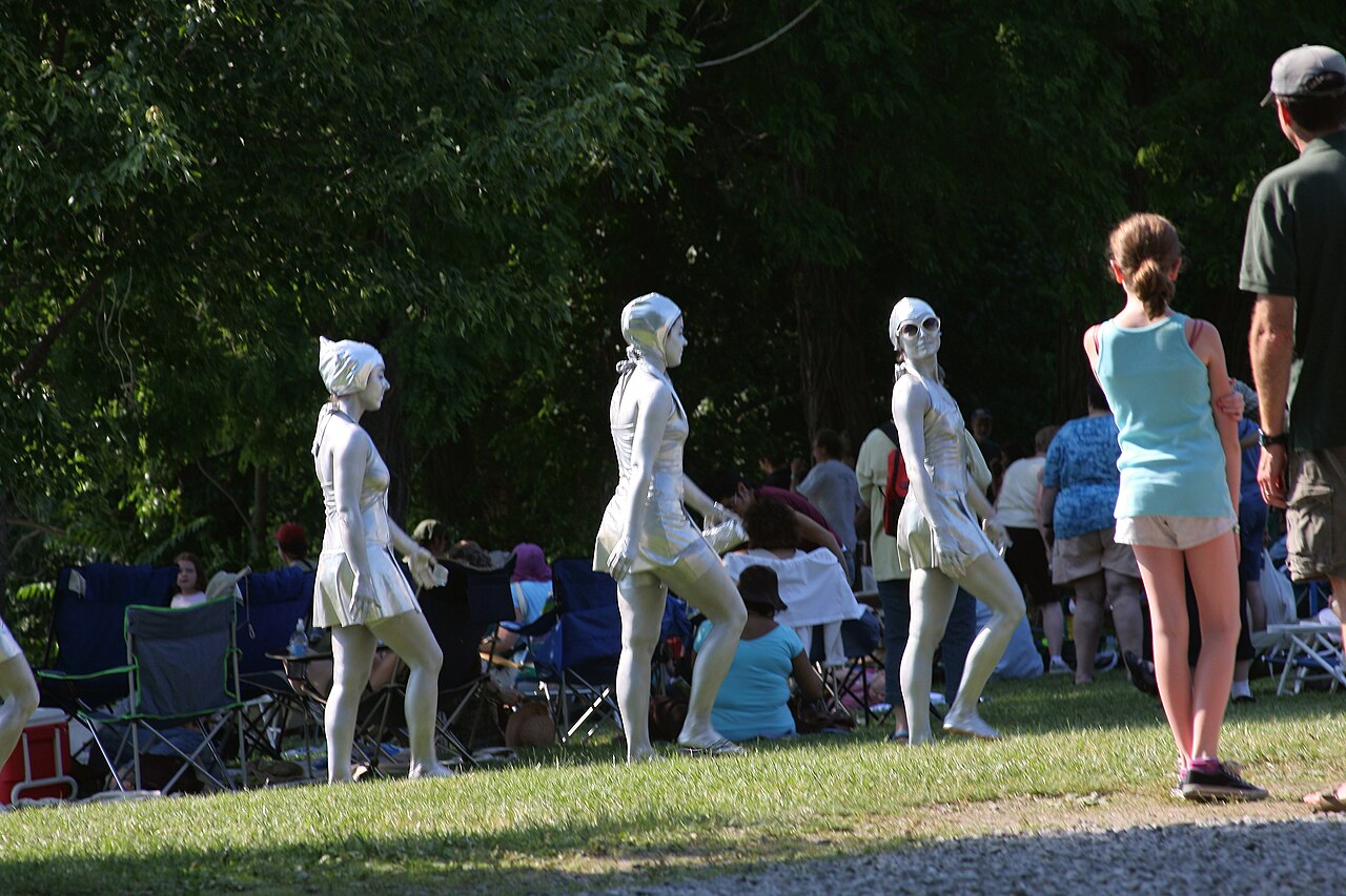 Aliens at Clearwater? (2617156750).jpg