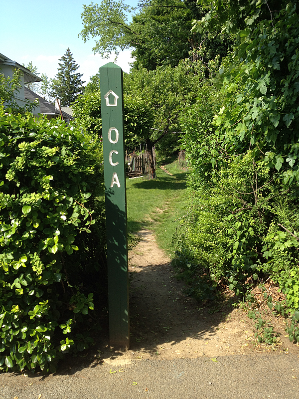 Old Croton Aqueduct Trail signpost