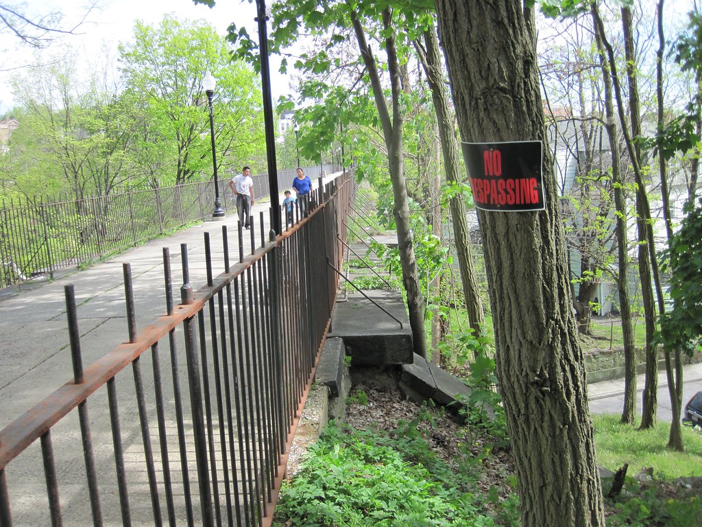 Old Croton Aqueduct Spring 2010