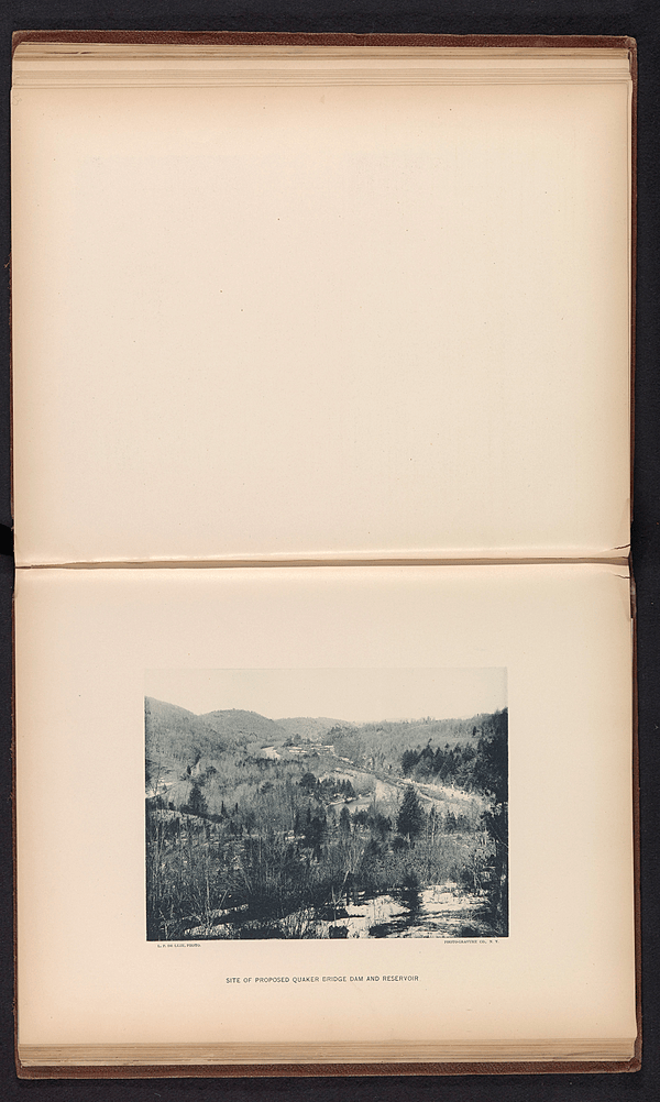 Gezicht op de Croton Site of proposed Quaker Bridge Dam and reservoir (titel op object), RP-F-2001-7-1078-24