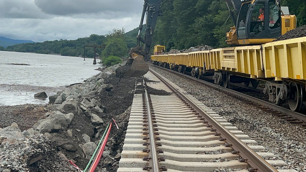 Metro-North Railroad Storm Conditions on the Hudson Line