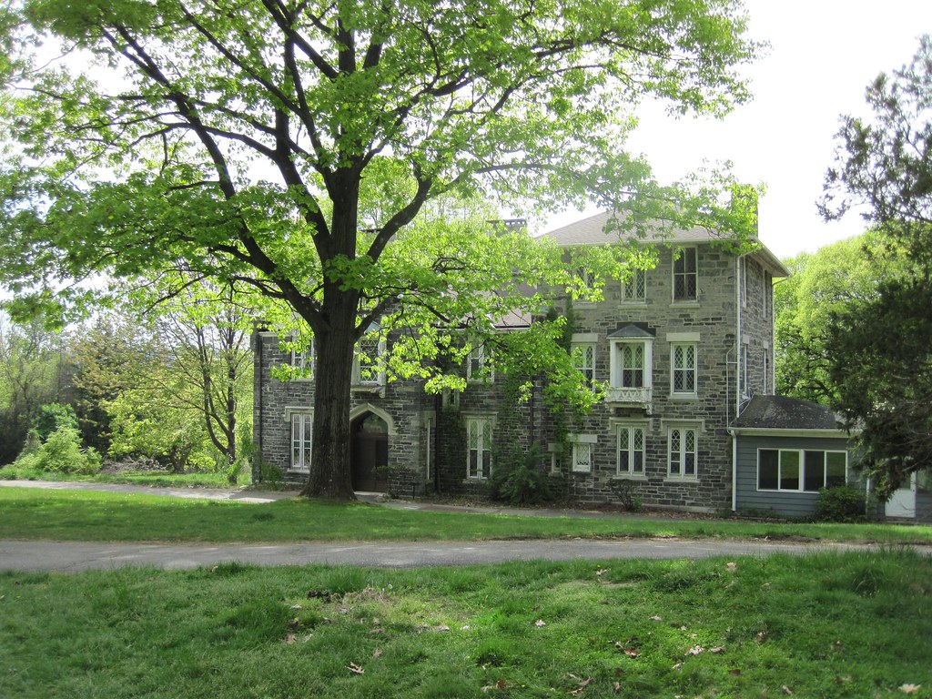 Old Croton Aqueduct Spring 2010