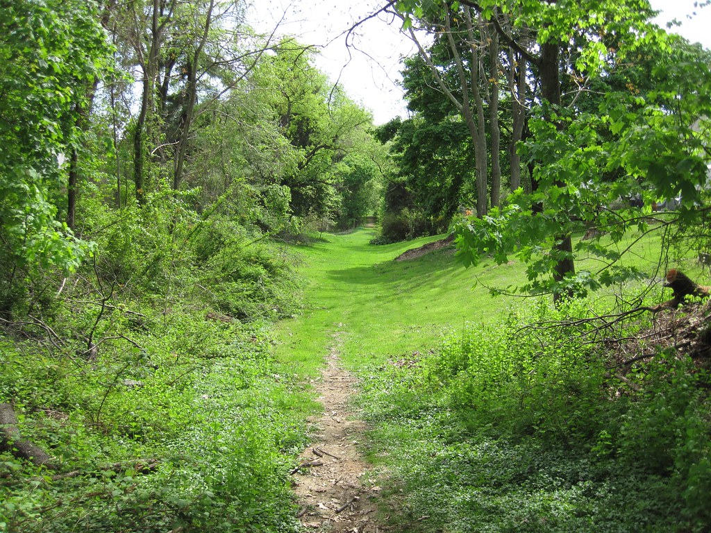 Old Croton Aqueduct Spring 2010