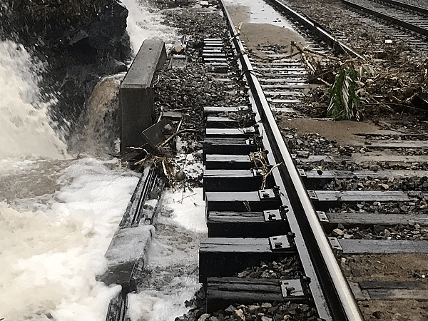 Metro-North Railroad Announces Service Change Due to Severe Weather (53035281845)