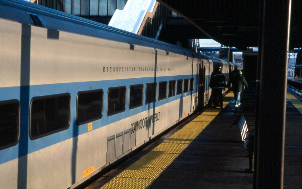 20000220 02 Metro North Croton Harmon, NY