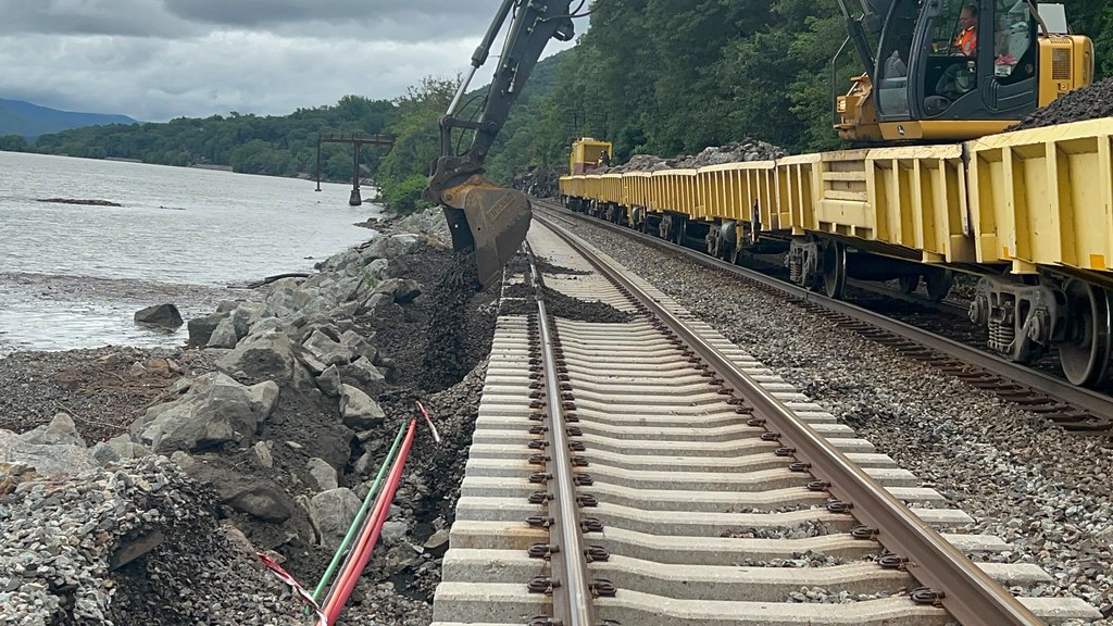 Metro-North Railroad Storm Conditions on the Hudson Line