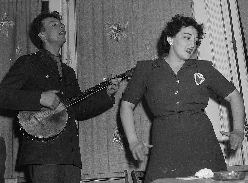 Pete Seeger 8d41987v.jpg